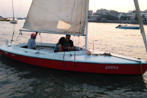 Lightning Sail Boat on Charter in Mumbai at Gateway of India